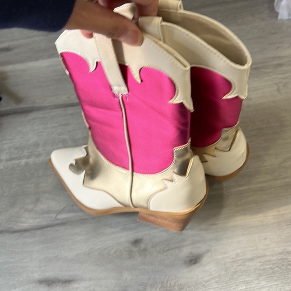 Billini Urie Ankle Boots - Pink & Ivory size 6 western - Picture 5 of 7